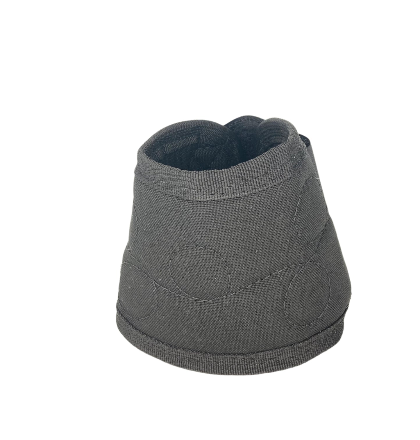 Boost your horse’s recovery with our durable Magnetic Bell Boots. Made with tough Cordura fabric and a neoprene core, they feature powerful neodymium rare earth magnets to increase blood flow and reduce inflammation. Unlike the weaker versions currently on the market, our boots use high-strength magnets for real results. Secure double-locking Velcro ensures a snug fit, while easy-care design washes well. Perfect for horses in training or recovery—shop now!