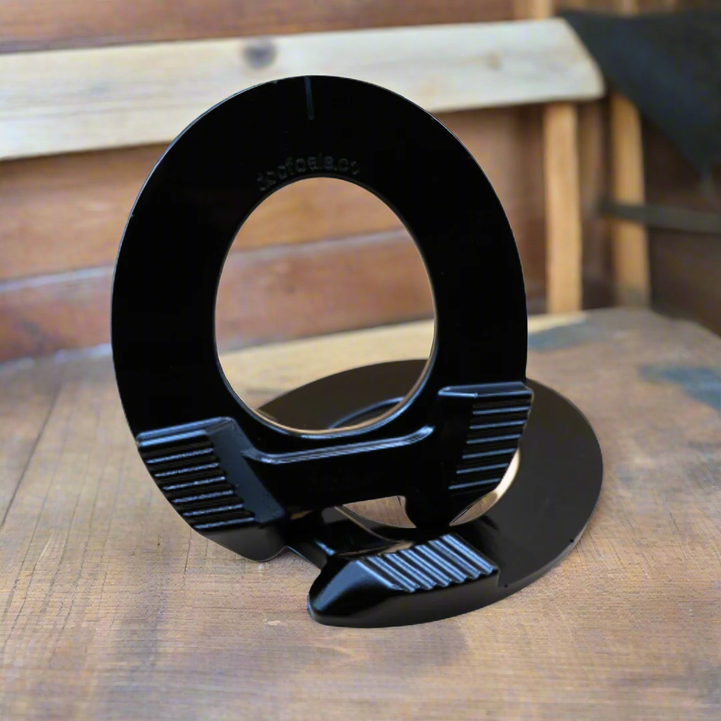 The Black Pad Sport - High Performance Hoof Pad for Competition Horses